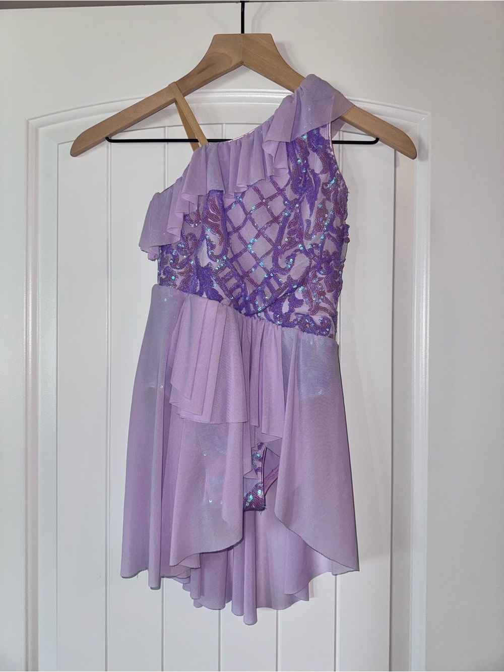 Revolution Dancewear Lilac Sequin One Shoulder Dance Costume MC - Picture 5 of 9